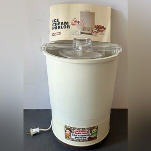 Vintage Waring Beige CF520-1 Ice Cream Sherbet Parlor Dessert Yogurt Maker